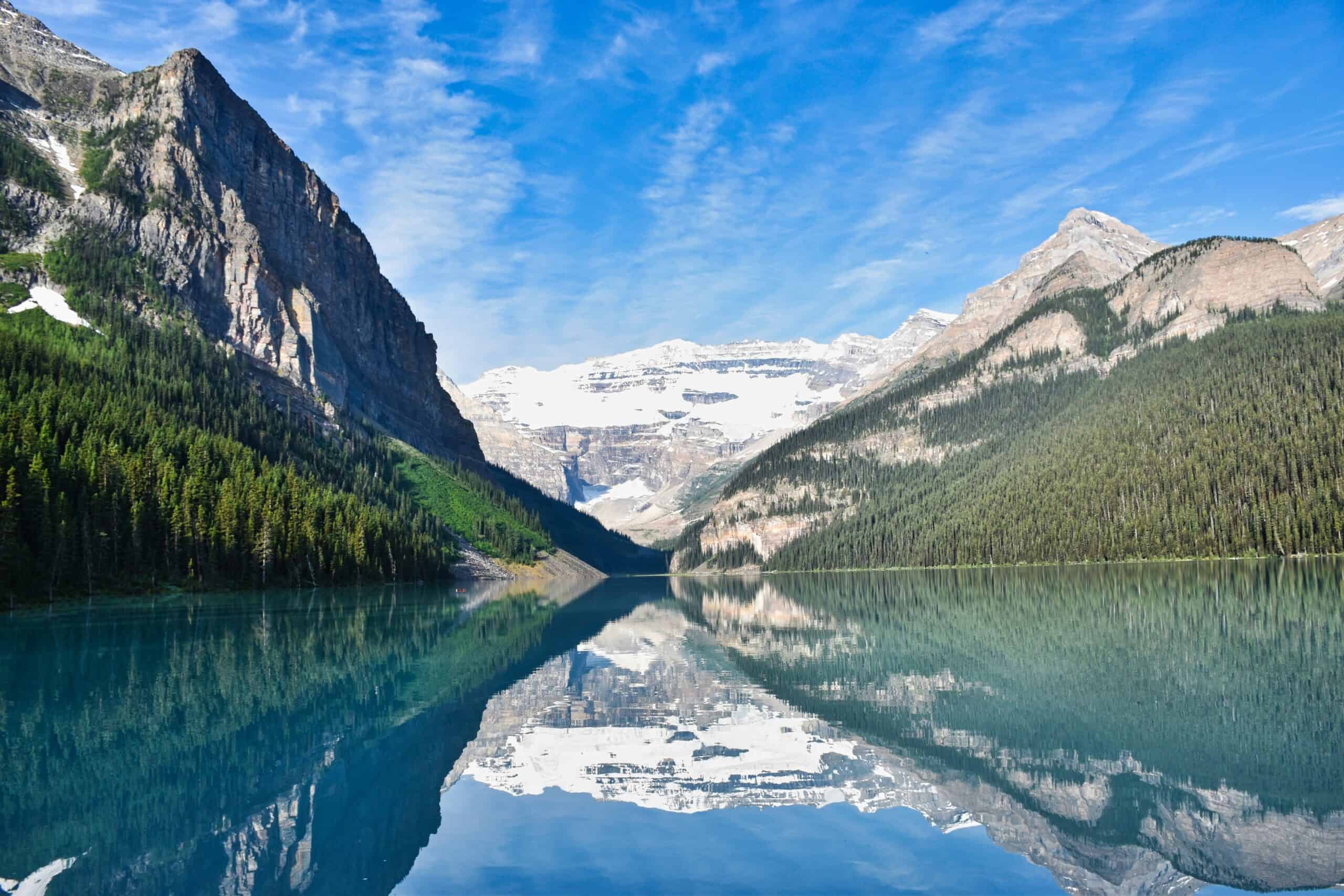 Lake Louise - More than just a lake » Global Travel Worldwide